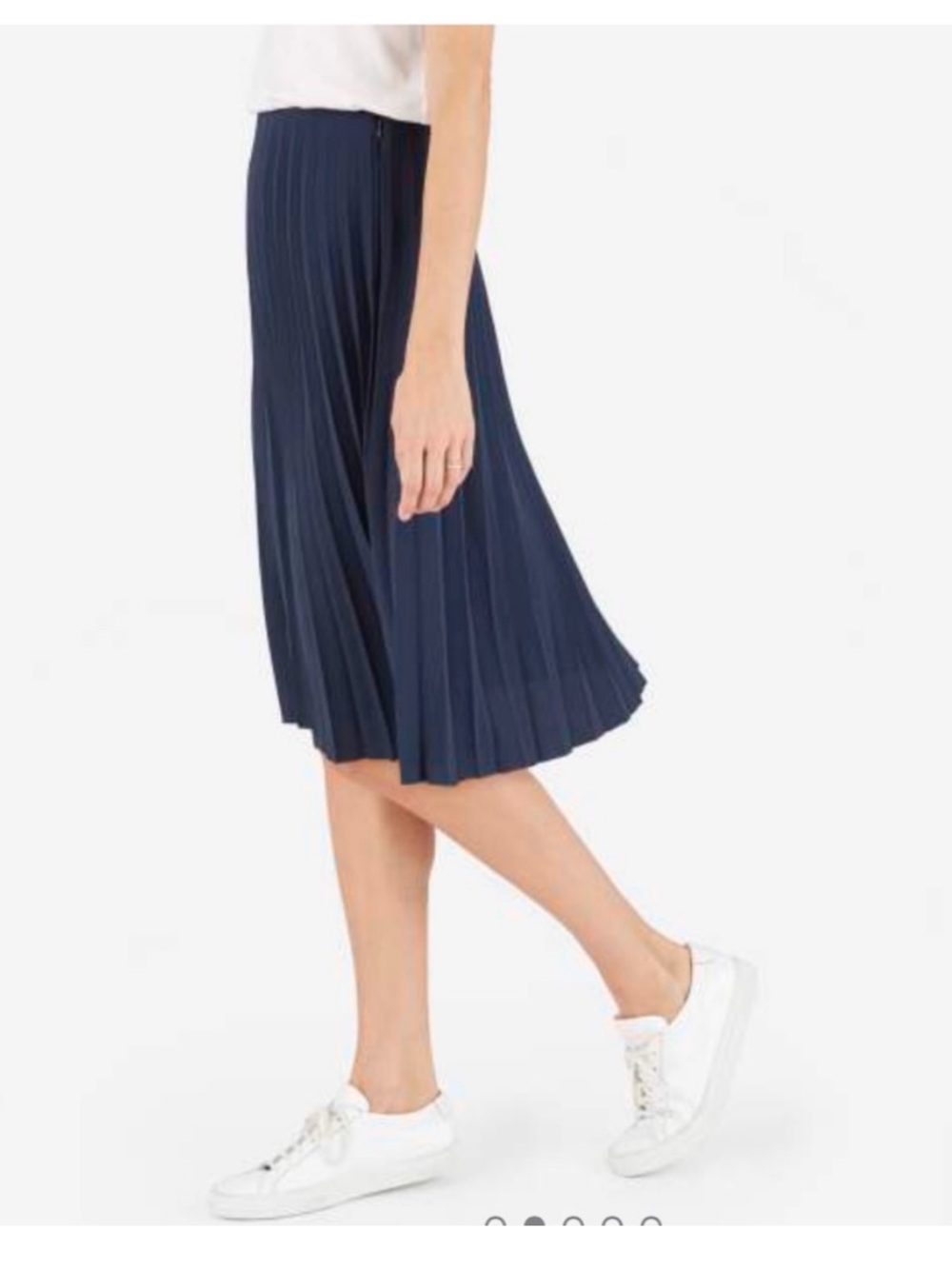 Everlane Navy Pleated Midi Skirt with Playful Movement